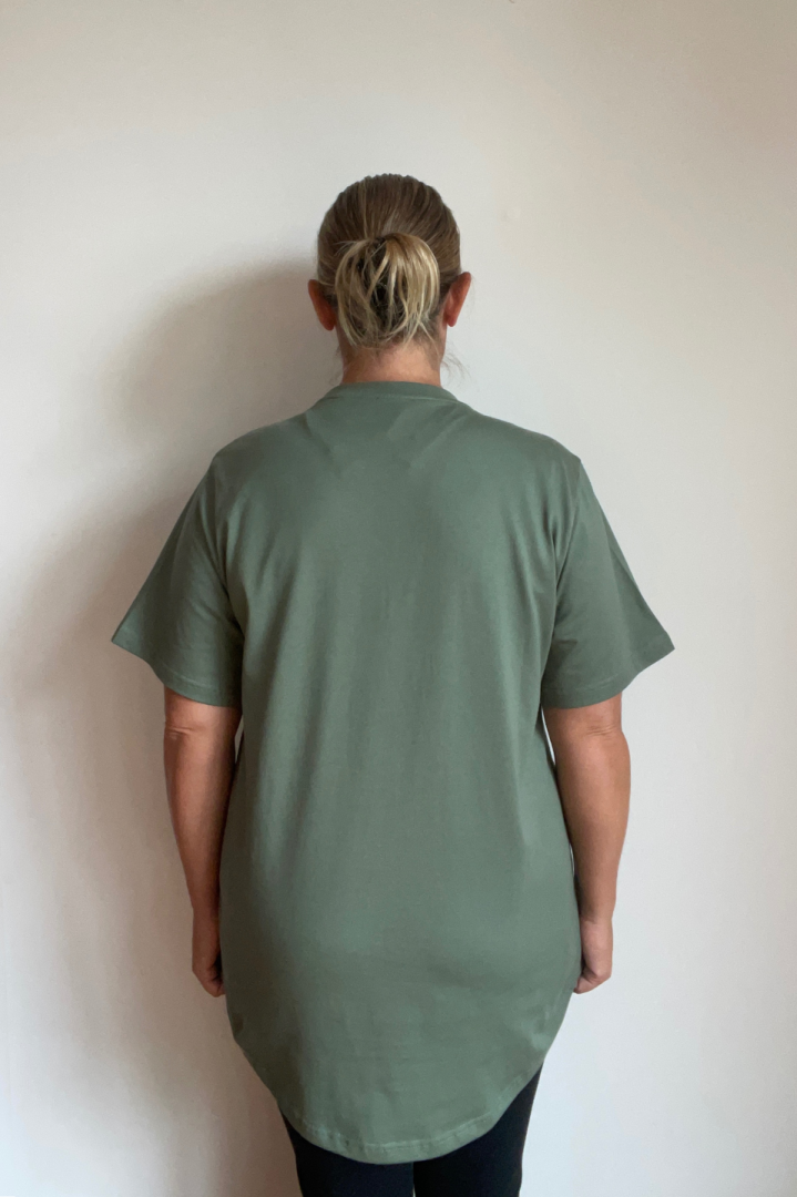 Bella Māmā Tee image 6